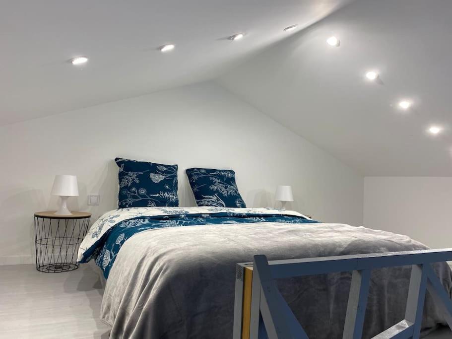 Logement Avec Mezzanine Tremblay-en-France エクステリア 写真